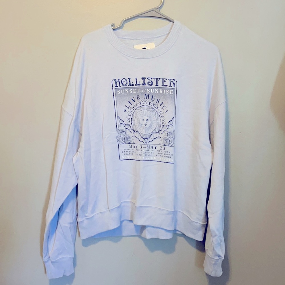 Sweatshirt